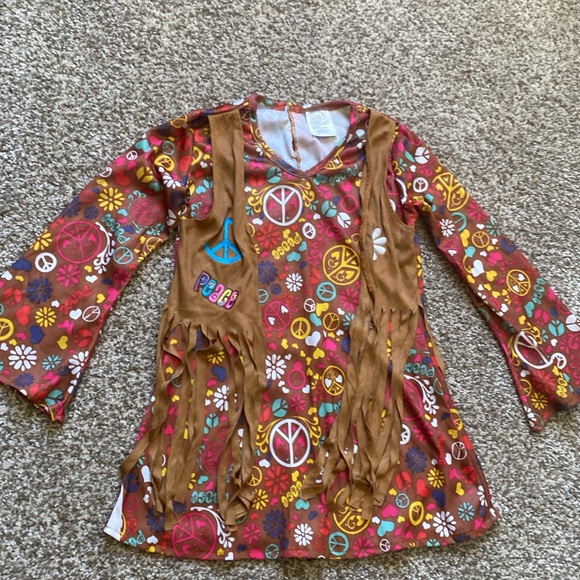 THE GROOVY 60'S PEACE AND LOVE ❤️ HIPPIE 2PC COSTUME SIZE SMALL (4-6) 🌟EUC🌟 - Picture 6 of 16